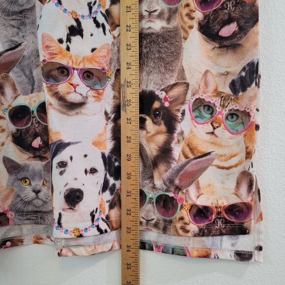 Secret Treasures Cats Puppies Bunny Print Shirt Adult Sz L/XL Unisex Tee Casual - Picture 6 of 11